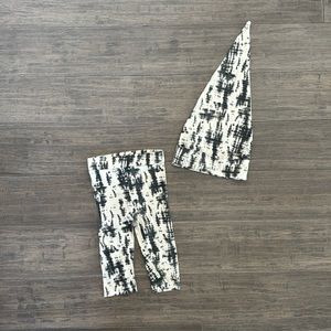 Kaye Quinn “The Woods” shibori print legging and gnome hat